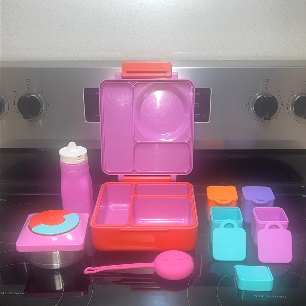 Colorful Lunchbox Set with Water Bottle